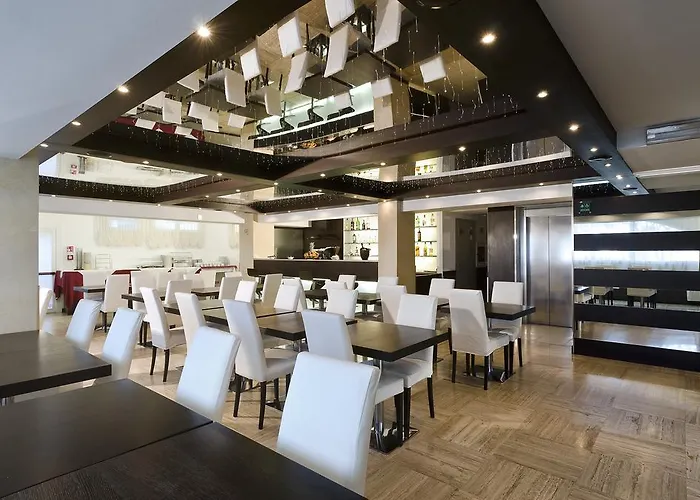 Petit Palais מלון