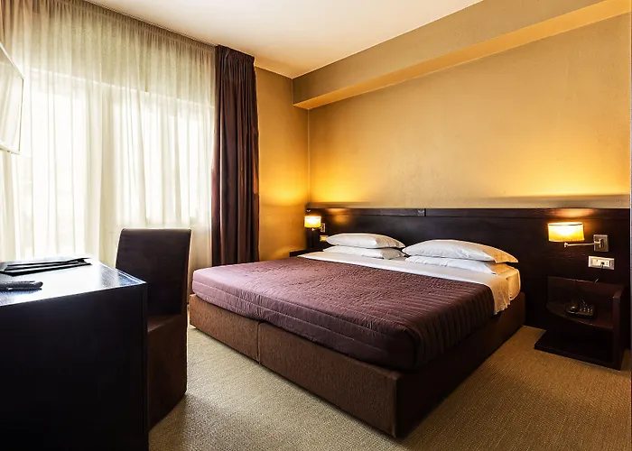 Petit Palais מלון